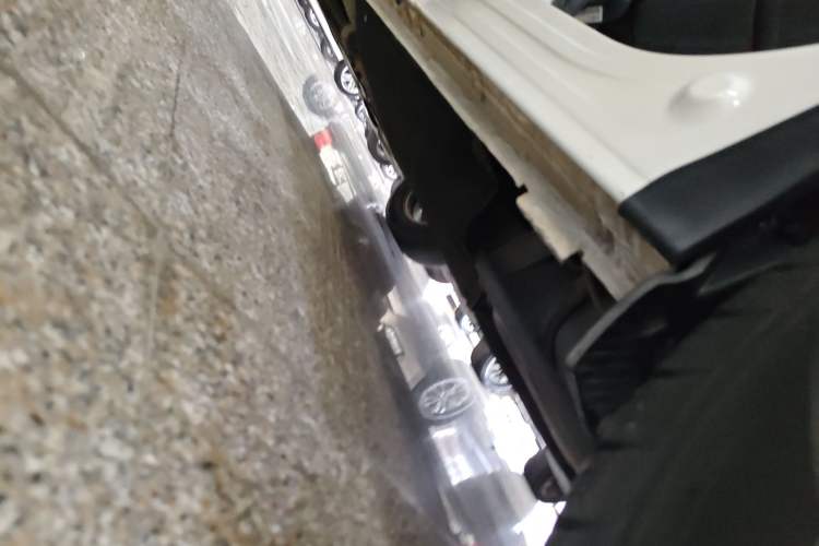 Used Honda CR-V 2019 240TURBO CVT 2WD Fashion Edition China V Left Side Sill