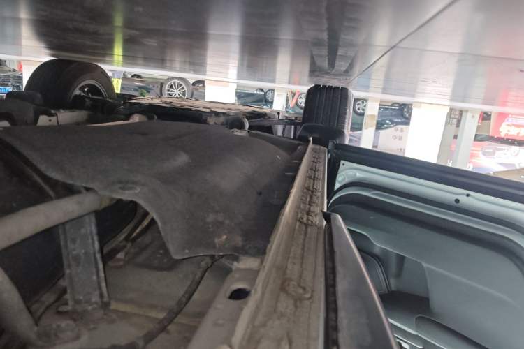 Used Honda CR-V 2019 240TURBO CVT 2WD Urban Edition China V Emission Standard Left Side Sill