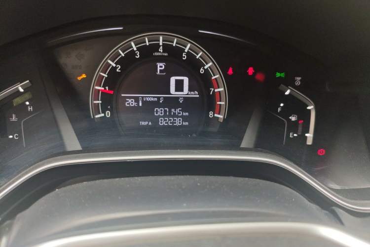 Used Honda CR-V 2019 240TURBO CVT 2WD Comfort Version China VI Emission Standard Odometer Close Up