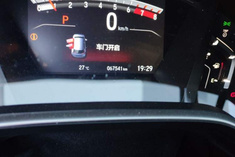 Used Honda CR-V 2019 Brilliant Edition Plus 240TURBO CVT Two-Wheel Drive Fashion Version China VI Emission Standard Odometer Close Up