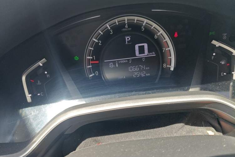 Used Honda CR-V 2019 240TURBO CVT 2WD Comfort Version China V Odometer Close Up