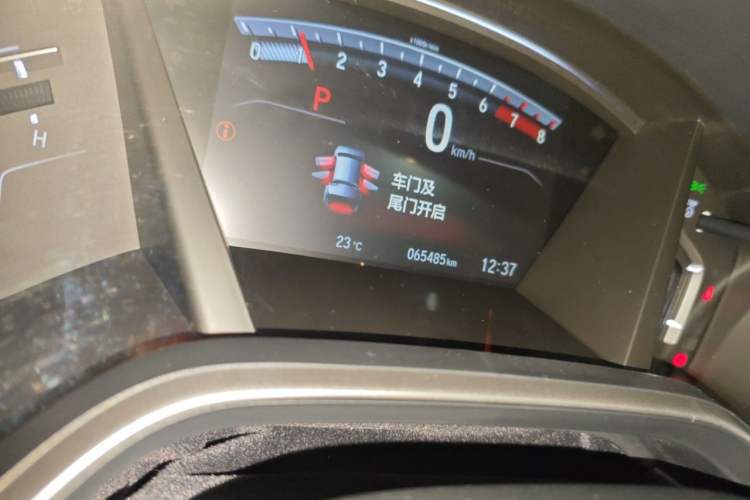 Used Honda CR-V 2019 240TURBO CVT 2WD Fashion Edition China VI Odometer Close Up