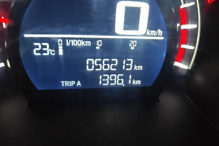 Used Honda CR-V 2019 240TURBO CVT 2WD Comfort Version China VI Emission Standard Odometer Close Up