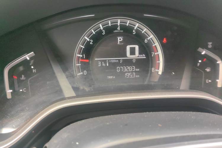 Used Honda CR-V 2019 240TURBO CVT 2WD Comfort Version China VI Emission Standard Odometer Close Up