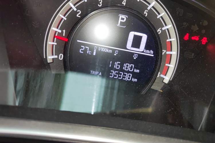 Used Honda CR-V 2019 240TURBO CVT 2WD Comfort Version China V Odometer Close Up