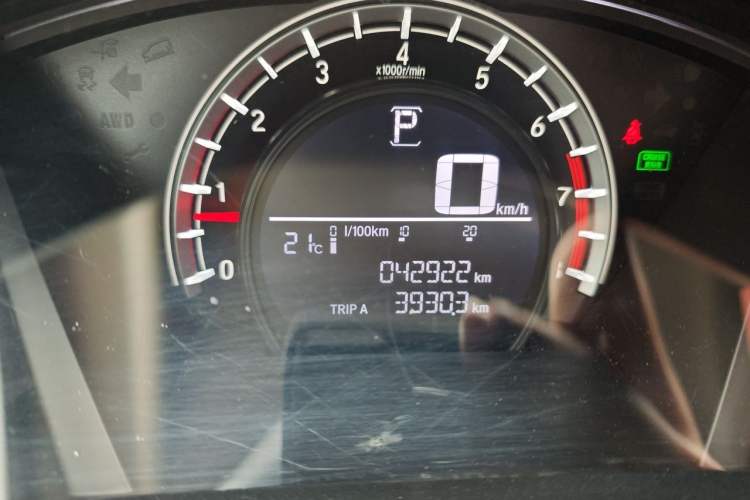 Used Honda CR-V 2019 240TURBO CVT 2WD Comfort Version China VI Emission Standard Odometer Close Up