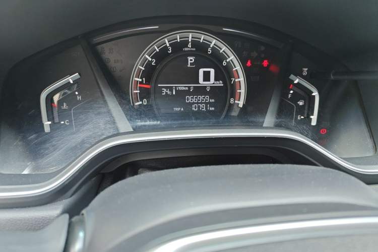 Used Honda CR-V 2019 240TURBO CVT 2WD Comfort Version China VI Emission Standard Odometer Close Up
