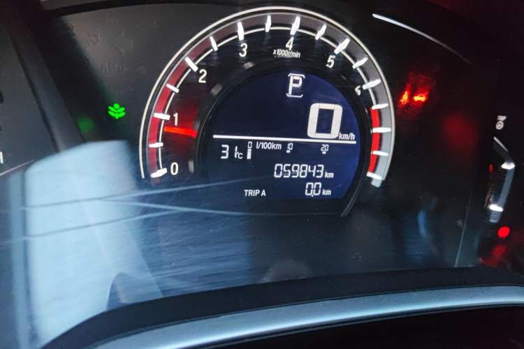 Used Honda CR-V 2019 240TURBO CVT 2WD Comfort Version China V Odometer Close Up