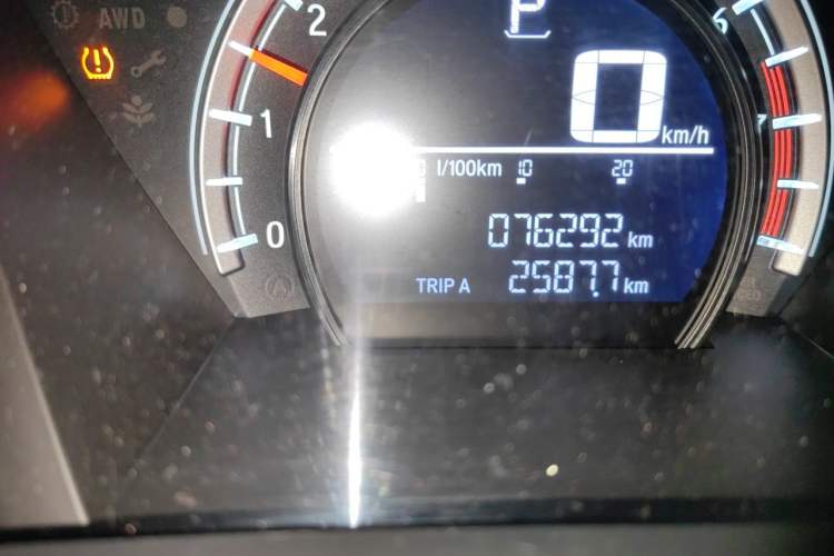 Used Honda CR-V 2019 240TURBO CVT 2WD Comfort Version China V Odometer Close Up