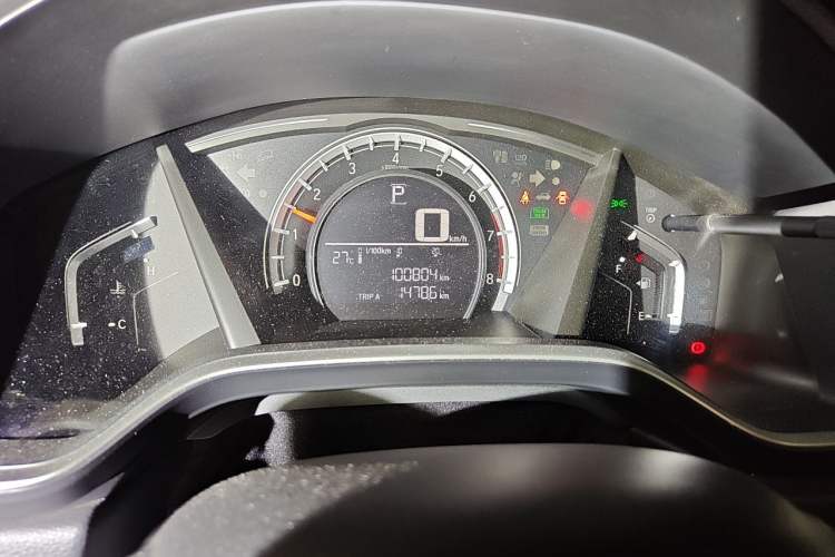 Used Honda CR-V 2019 Brilliant Edition 240TURBO CVT 2WD Comfort Version China VI Emission Standard Odometer Close Up