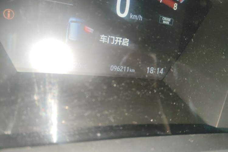 Used Honda CR-V 2019 240TURBO CVT 2WD Fashion Edition China V Odometer Close Up