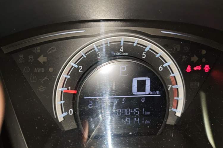 Used Honda CR-V 2019 240TURBO CVT 2WD Comfort Version China V Odometer Close Up