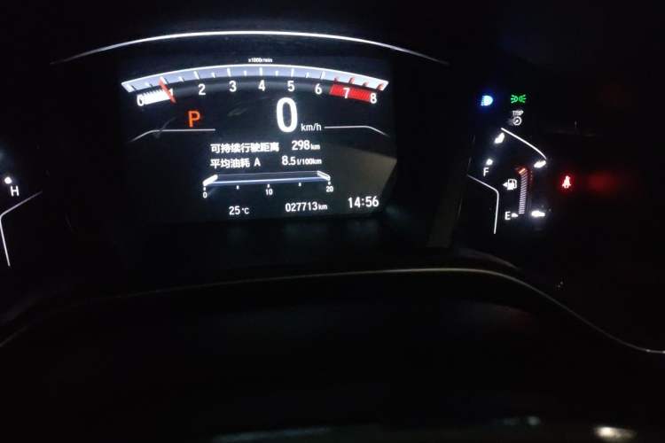 Used Honda CR-V 2019 240TURBO CVT 2WD Fashion Edition China V Odometer Close Up