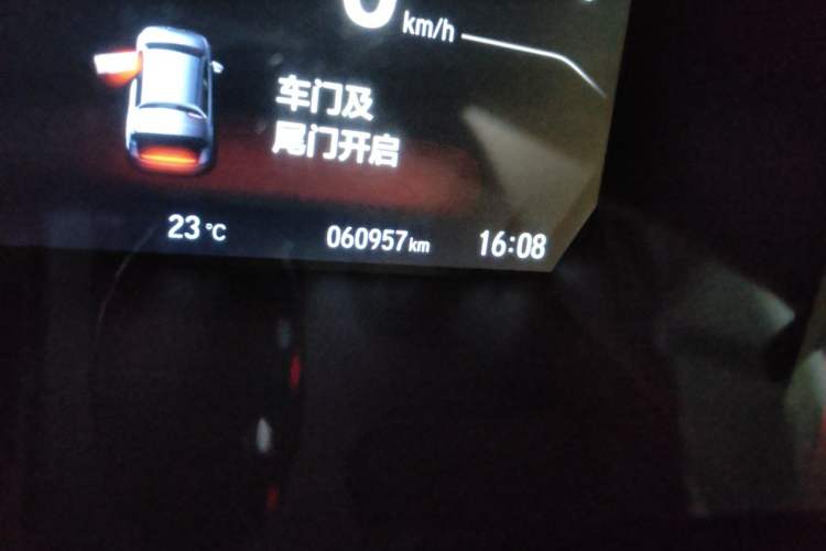 Used Honda CR-V 2019 240TURBO CVT 2WD Fashion Edition China V Odometer Close Up