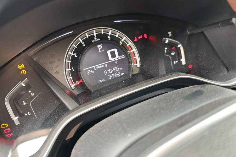 Used Honda CR-V 2019 Brilliant Edition 240TURBO CVT 2WD Urban Version China VI Emission Standard Odometer Close Up