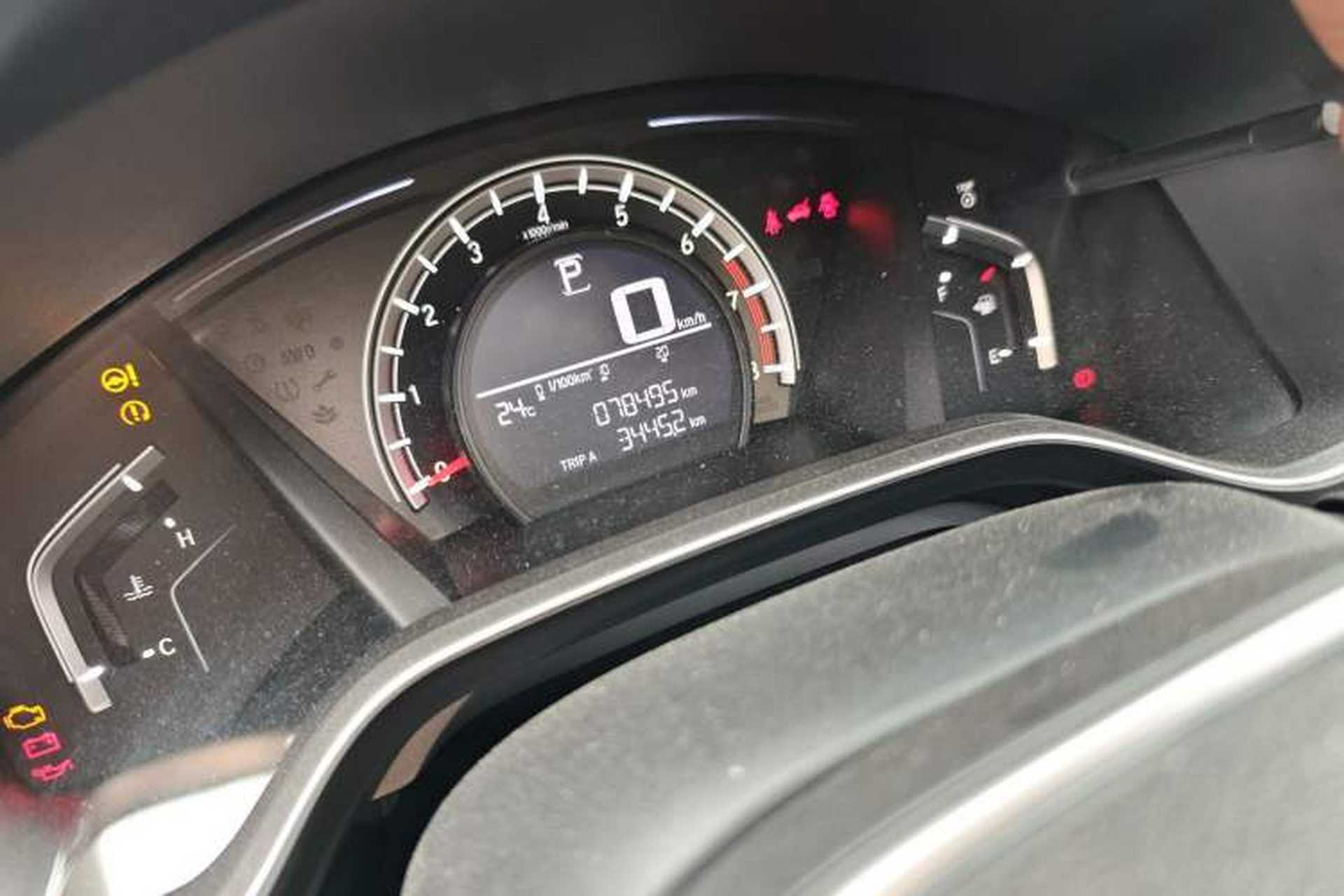 Used Honda CR-V 2019 Brilliant Edition 240TURBO CVT 2WD Urban Version China VI Emission Standard Odometer Close Up