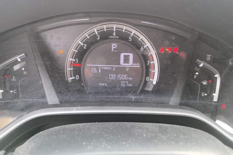 Used Honda CR-V 2019 240TURBO CVT 2WD Comfort Version China VI Emission Standard Odometer Close Up