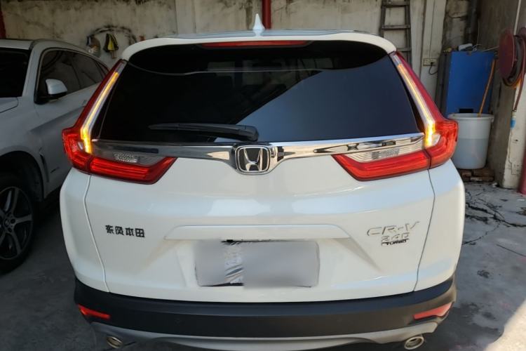 Used Honda CR-V 2019 Brilliant Edition Plus 240TURBO CVT Two-Wheel Drive Fashion Version China VI Emission Standard Rear