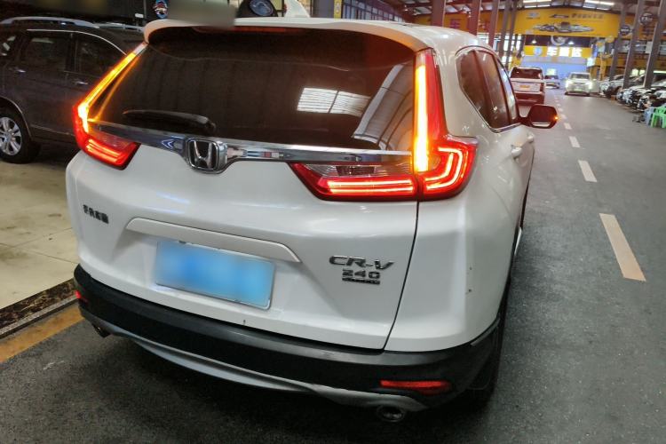 Used Honda CR-V 2019 240TURBO CVT 2WD Fashion Edition China V Rear Right 45 Deg
