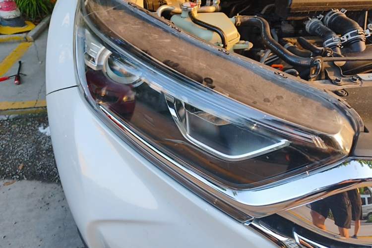 Used Honda CR-V 2019 240TURBO CVT 2WD Fashion Edition China VI Right Front Headlight
