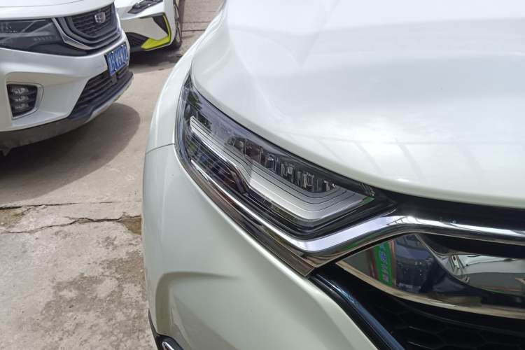 Used Honda CR-V 2019 Rui Hybrid 2.0L 2WD Pure Drive Version China V Emission Standard Right Front Headlight