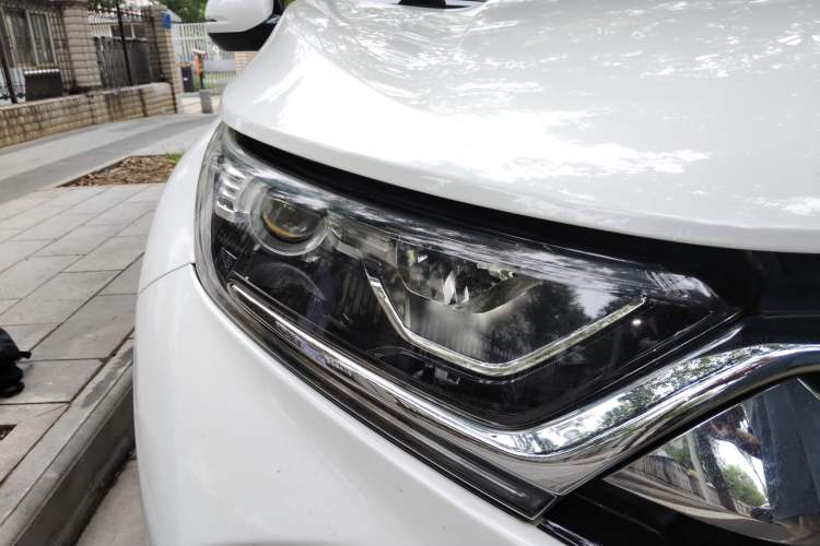 Used Honda CR-V 2019 240TURBO CVT 2WD Comfort Version China VI Emission Standard Right Front Headlight