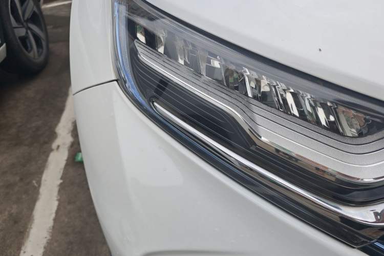 Used Honda CR-V 2019 Rui Hybrid 2.0L 2WD Pure Drive Version China V Emission Standard Right Front Headlight