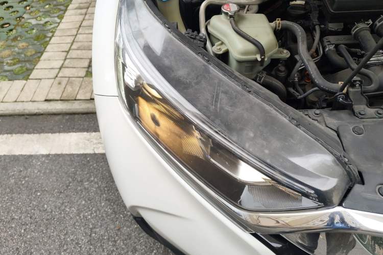 Used Honda CR-V 2019 240TURBO CVT 2WD Comfort Version China V Right Front Headlight