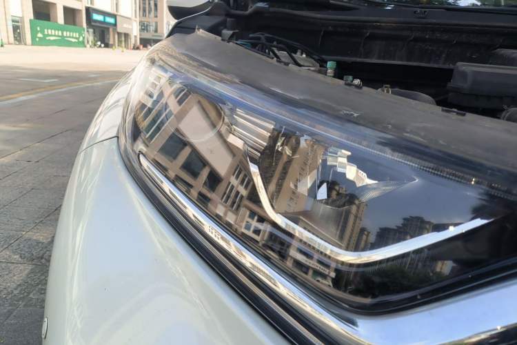 Used Honda CR-V 2019 240TURBO CVT 2WD Fashion Edition China V Right Front Headlight