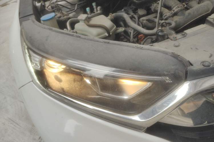 Used Honda CR-V 2019 240TURBO CVT 2WD Fashion Edition China V Right Front Headlight
