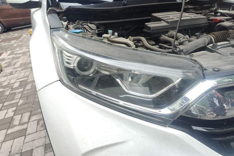 Used Honda CR-V 2019 240TURBO CVT 2WD Fashion Edition China V Right Front Headlight