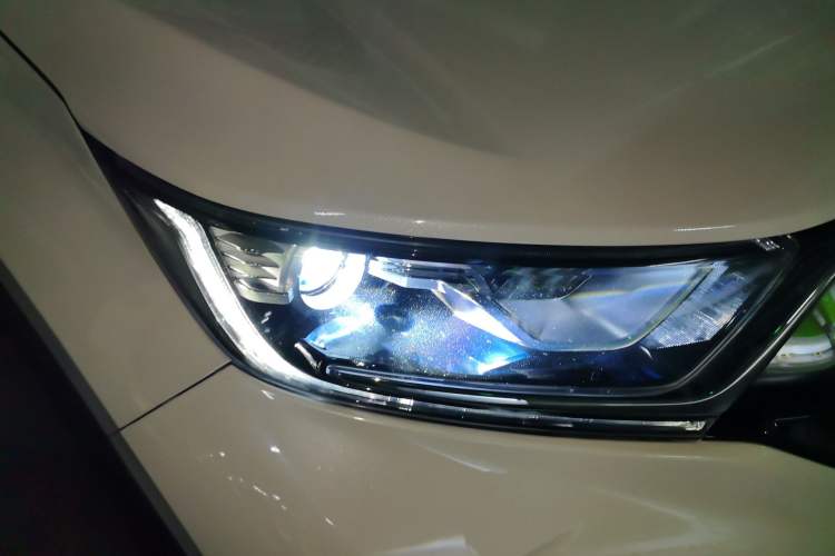 Used Honda CR-V 2019 Brilliant Edition 240TURBO CVT 2WD Comfort Version China VI Emission Standard Right Front Headlight