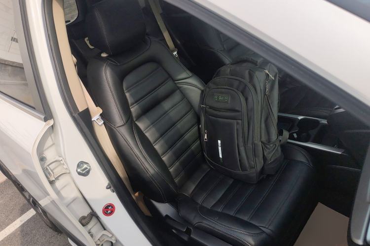 Used Honda CR-V 2019 240TURBO CVT 2WD Comfort Version China V Right Front Seat