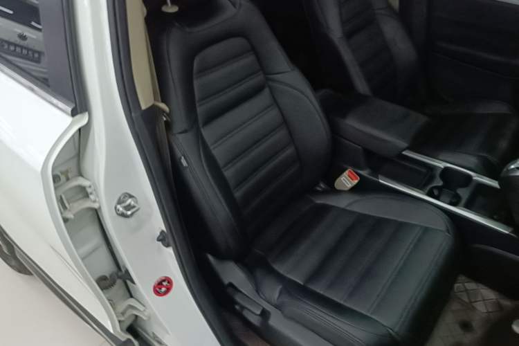 Used Honda CR-V 2019 240TURBO CVT 2WD Comfort Version China VI Emission Standard Right Front Seat
