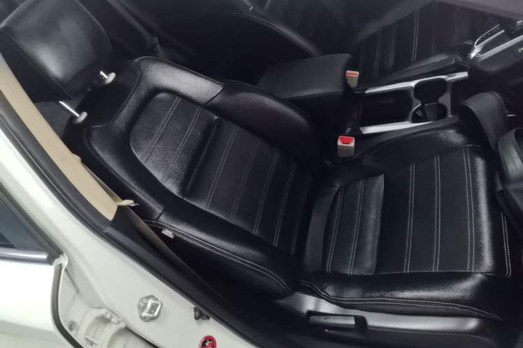 Used Honda CR-V 2019 240TURBO CVT 2WD Comfort Version China VI Emission Standard Right Front Seat