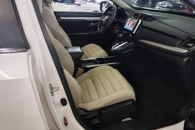 Used Honda CR-V 2019 240TURBO CVT 2WD Comfort Version China V Right Front Seat