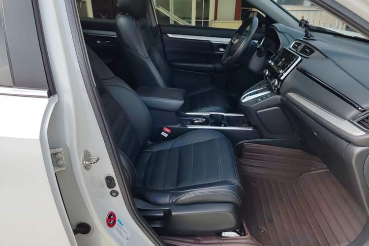 Used Honda CR-V 2019 Rui Hybrid 2.0L 2WD Pure Speed Version China VI Emission Standard Right Front Seat