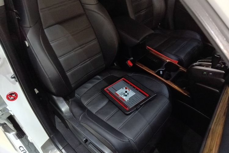 Used Honda CR-V 2019 240TURBO CVT 2WD Fashion Edition China VI Right Front Seat