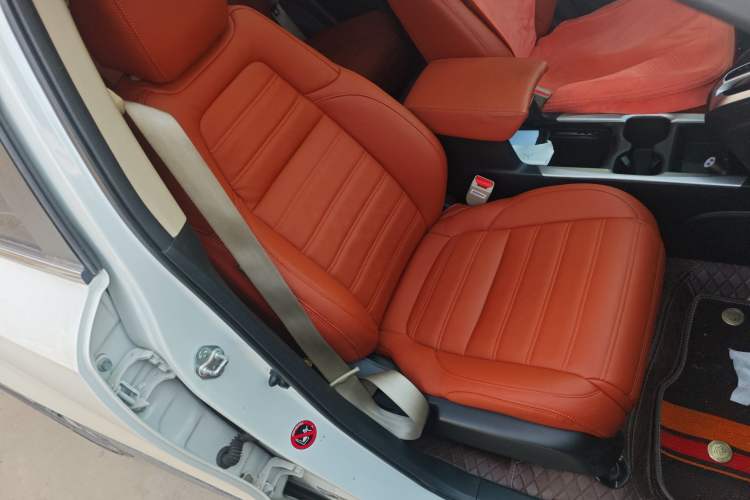 Used Honda CR-V 2019 Brilliant Edition 240TURBO CVT 2WD Comfort Version China VI Emission Standard Right Front Seat