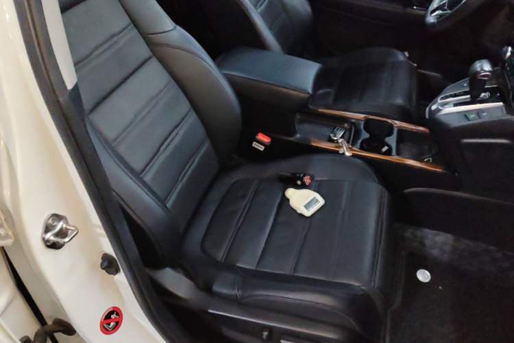Used Honda CR-V 2019 240TURBO CVT 2WD Fashion Edition China VI Right Front Seat