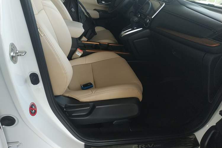 Used Honda CR-V 2019 240TURBO CVT 2WD Comfort Version China VI Emission Standard Right Front Seat
