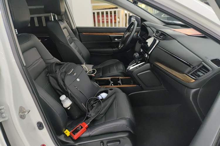 Used Honda CR-V 2019 240TURBO CVT 2WD Fashion Edition China VI Right Front Seat