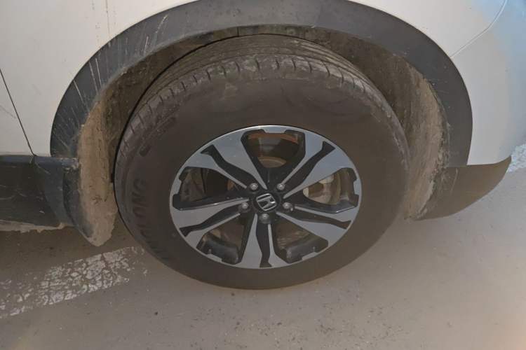 Used Honda CR-V 2019 240TURBO CVT 2WD Comfort Version China VI Emission Standard Right Front Wheel Hub