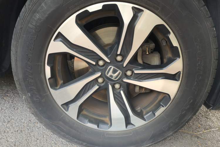 Used Honda CR-V 2019 240TURBO CVT 2WD Comfort Version China V Right Front Wheel Hub