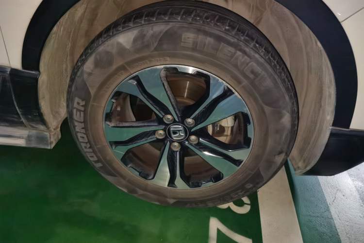 Used Honda CR-V 2019 240TURBO CVT 2WD Comfort Version China VI Emission Standard Right Front Wheel Hub