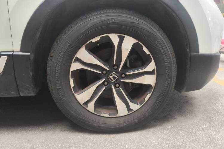 Used Honda CR-V 2019 Brilliant Edition Plus 240TURBO CVT Two-Wheel Drive Fashion Version China VI Emission Standard Right Front Wheel Hub