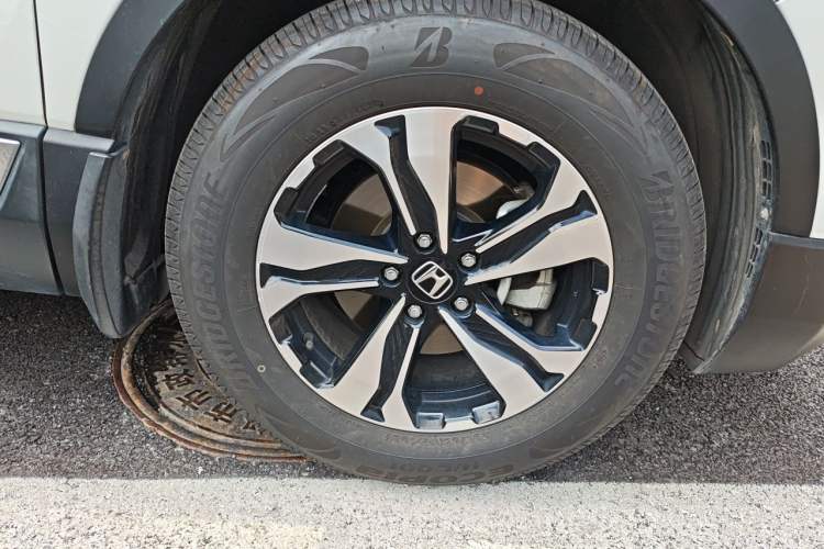 Used Honda CR-V 2019 Brilliant Edition Plus 240TURBO CVT Two-Wheel Drive Fashion Version China VI Emission Standard Right Front Wheel Hub