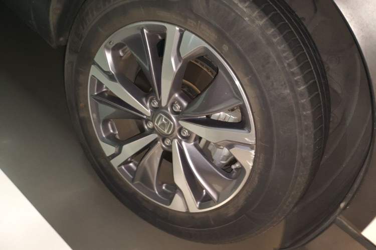 Used Honda CR-V 2019 Rui Hybrid 2.0L Four-Wheel Drive Pure Enjoyment Version China V Emission Standard Right Front Wheel Hub