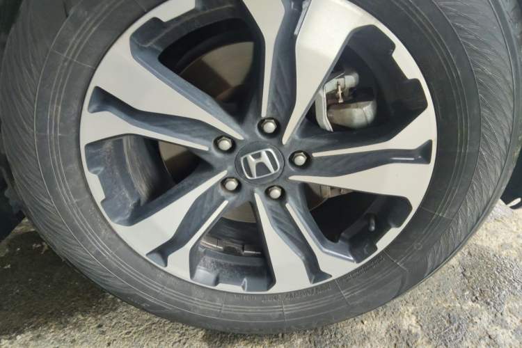 Used Honda CR-V 2019 240TURBO CVT 2WD Fashion Edition China V Right Front Wheel Hub