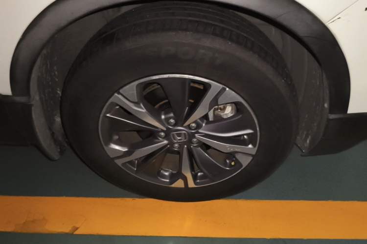 Used Honda CR-V 2019 Rui Hybrid 2.0L 2WD Pure Speed Version China V Emission Standard Right Front Wheel Hub